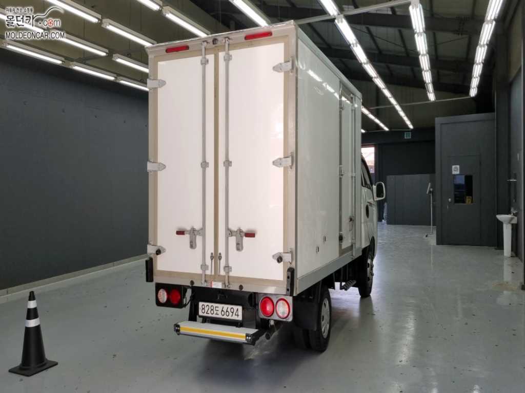 기아 봉고3 1톤 표준탑 LPG 1