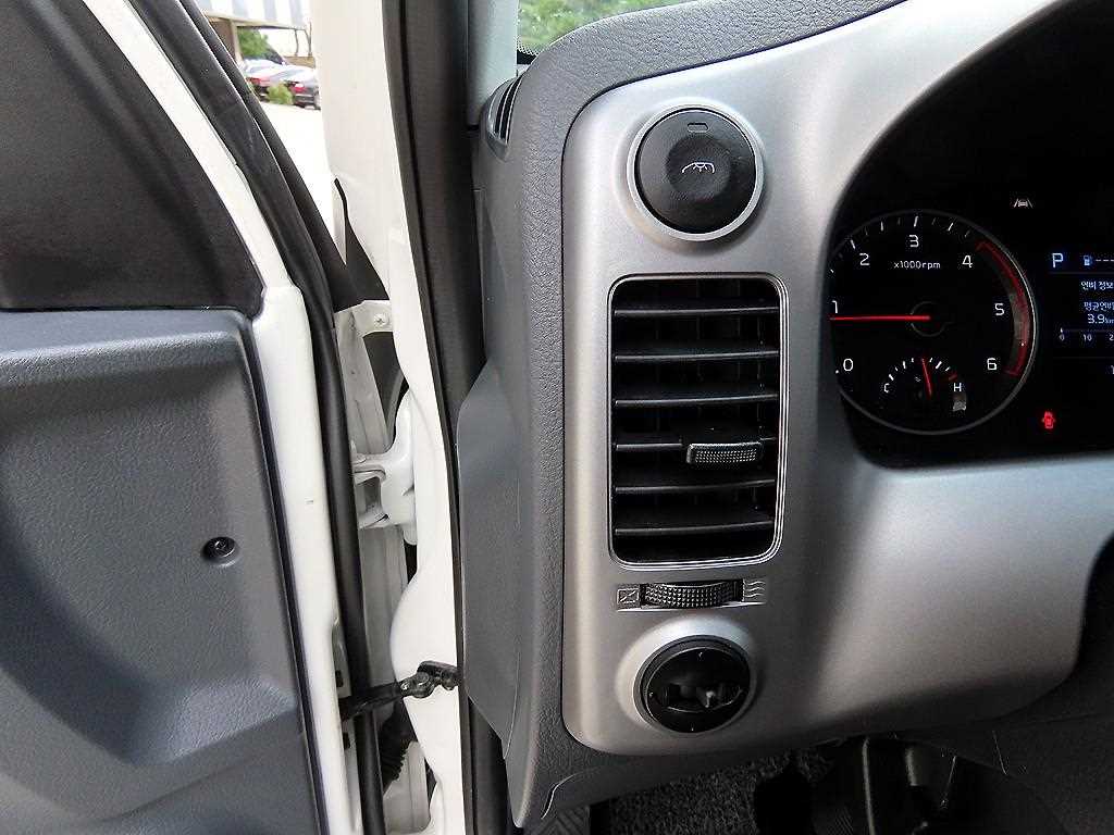 기아 봉고3 1톤 표준탑 LPG 12