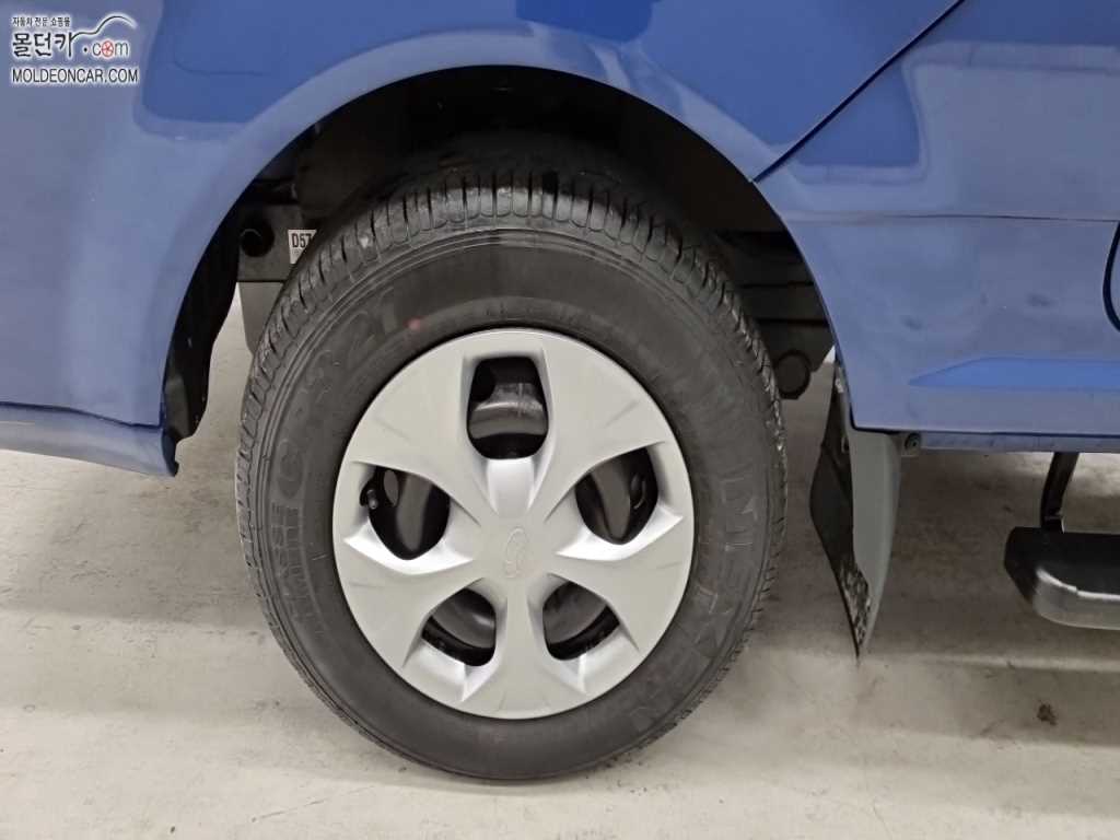 현대 포터2 1톤 카고 LPG 5