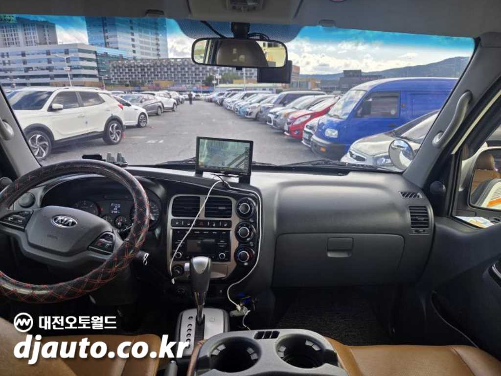 기아 봉고3 1톤 카고 더블캡 3