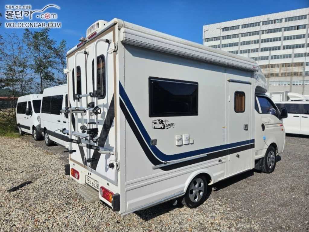 현대 포터2 캠퍼밴 인산철배터리 250A 250W 2