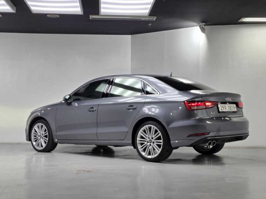 Audi A3 40 TFSI 3