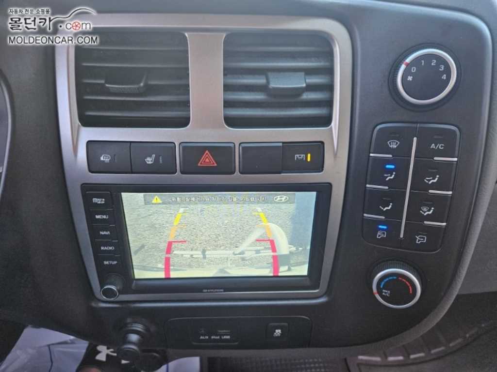 현대 포터2 캠퍼밴 인산철배터리 250A 250W 9