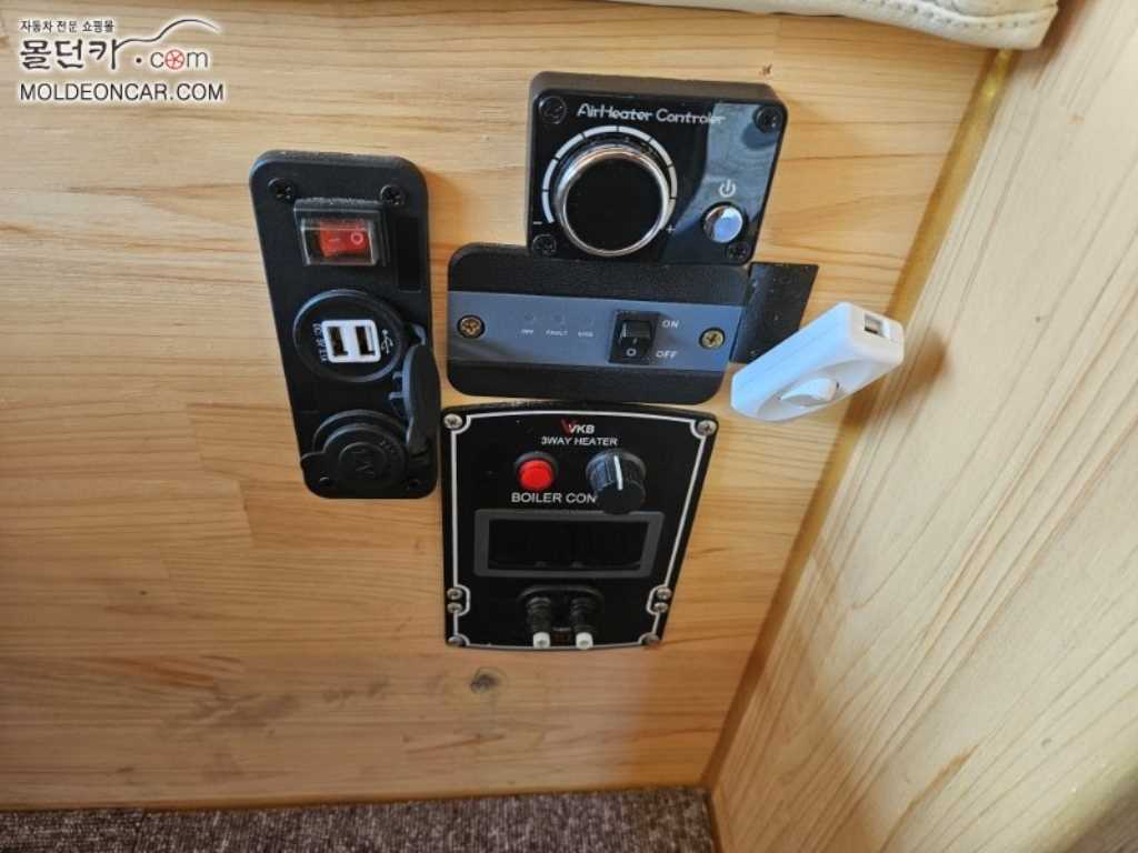 현대 포터2 캠퍼밴 인산철배터리 250A 250W 16