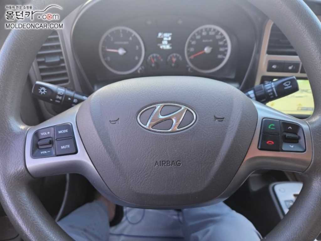 현대 포터2 캠퍼밴 인산철배터리 250A 250W 11