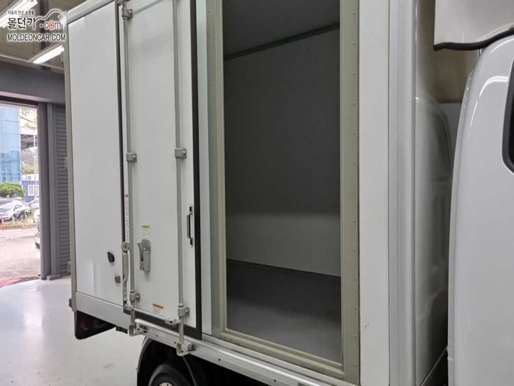 현대 포터2 1톤 표준탑 슈퍼캡 장축 LPG 8