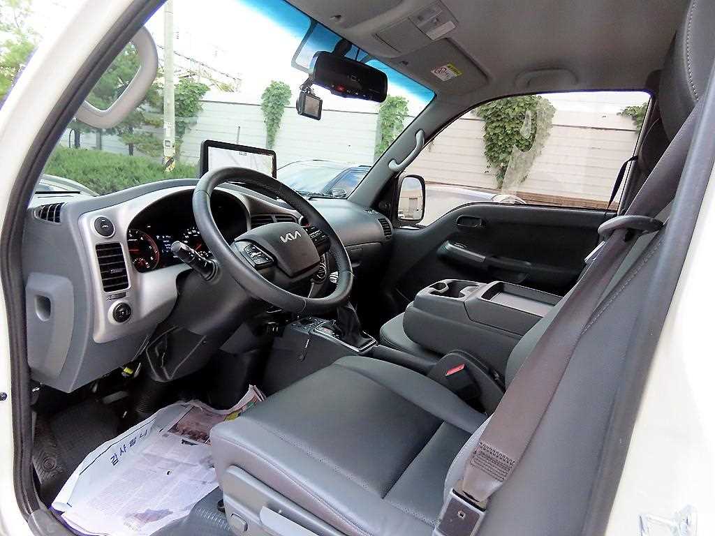 기아 봉고3 1톤 냉동탑 LPG 8