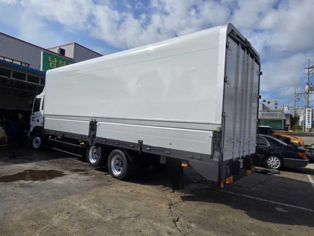 현대 메가트럭 윙바디 4.5톤 수동 6