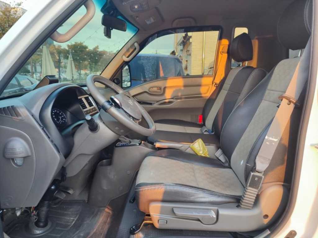 현대 포터2 1톤 저상탑 LPG 11