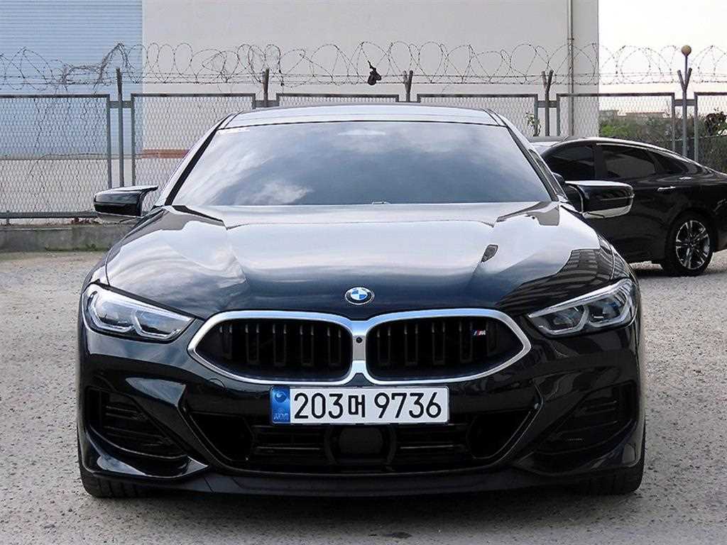 BMW 8 Series M850i xDrive Coupe