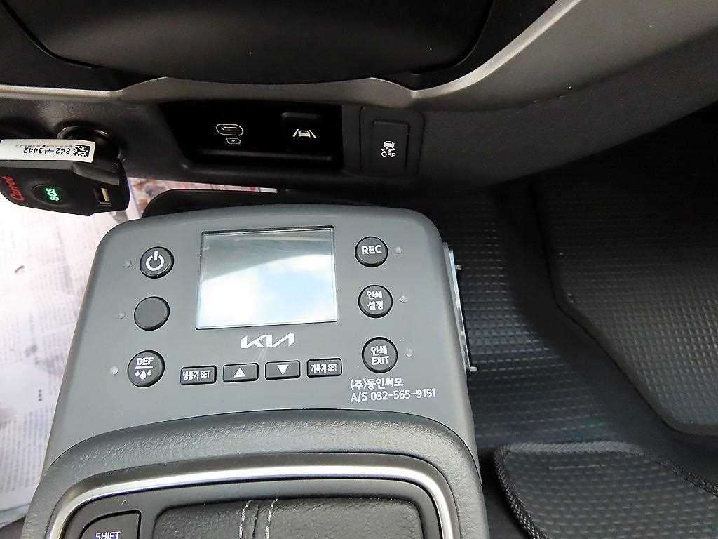 기아 봉고3 1톤 냉동탑 LPG 14