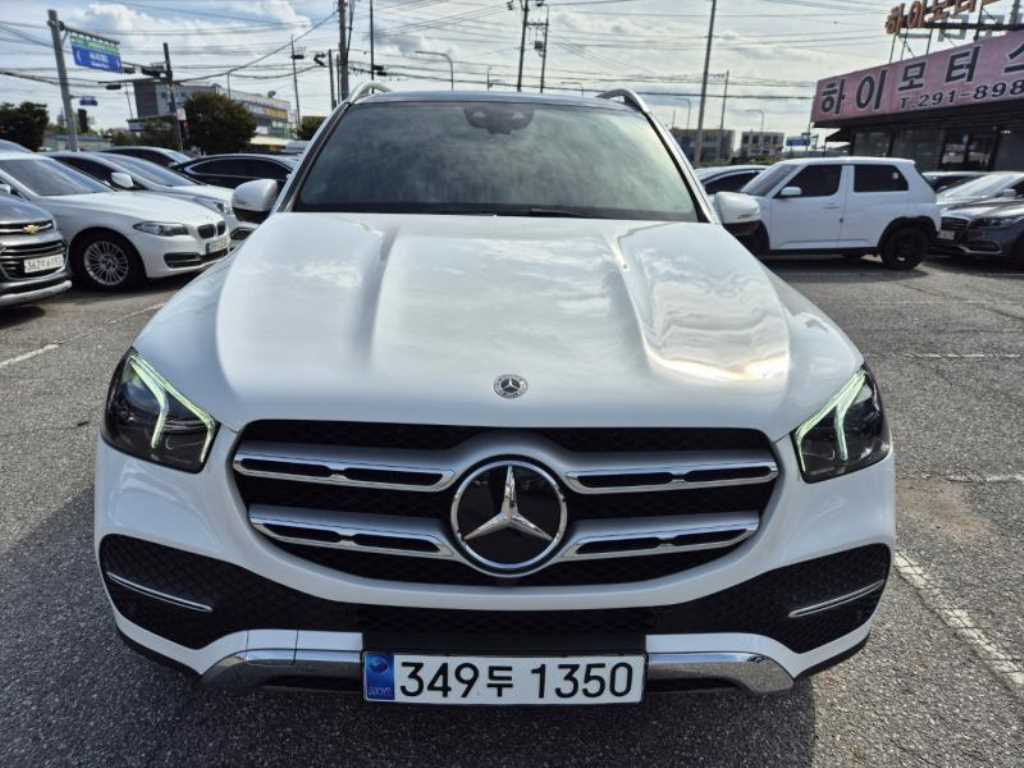 Mercedes-Benz GLE-Class GLE300d 4MATIC