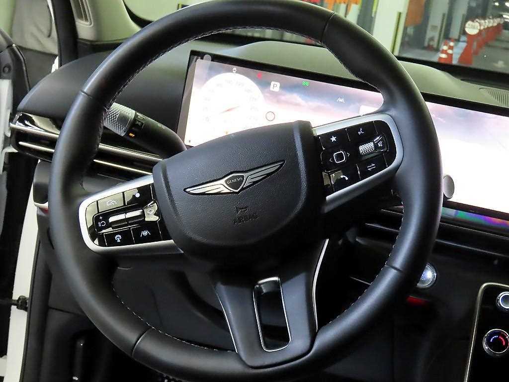 Genesis GV80 Gasoline 2.5T AWD 9