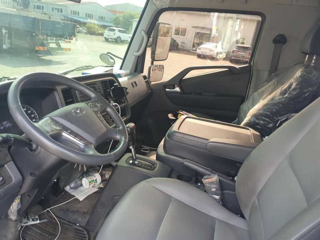 현대 올뉴마이티 2.5톤 카고 6