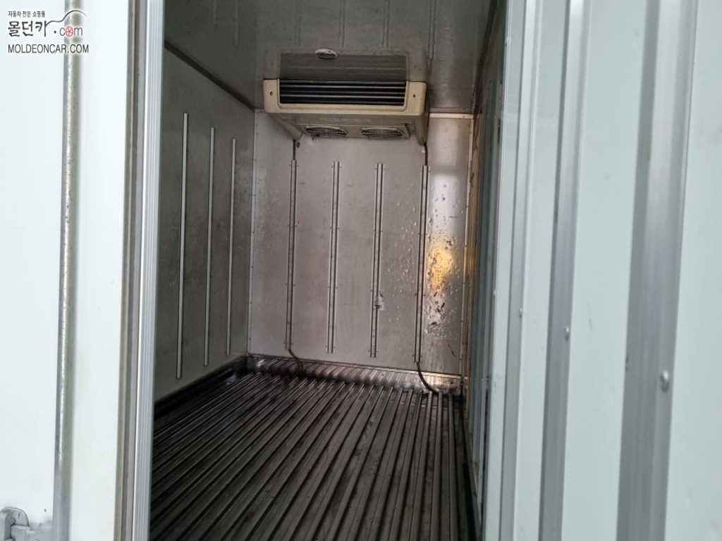 기아 봉고3 1톤 냉동탑 11