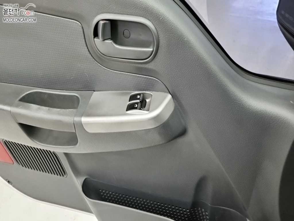 기아 봉고3 1톤 표준탑 12