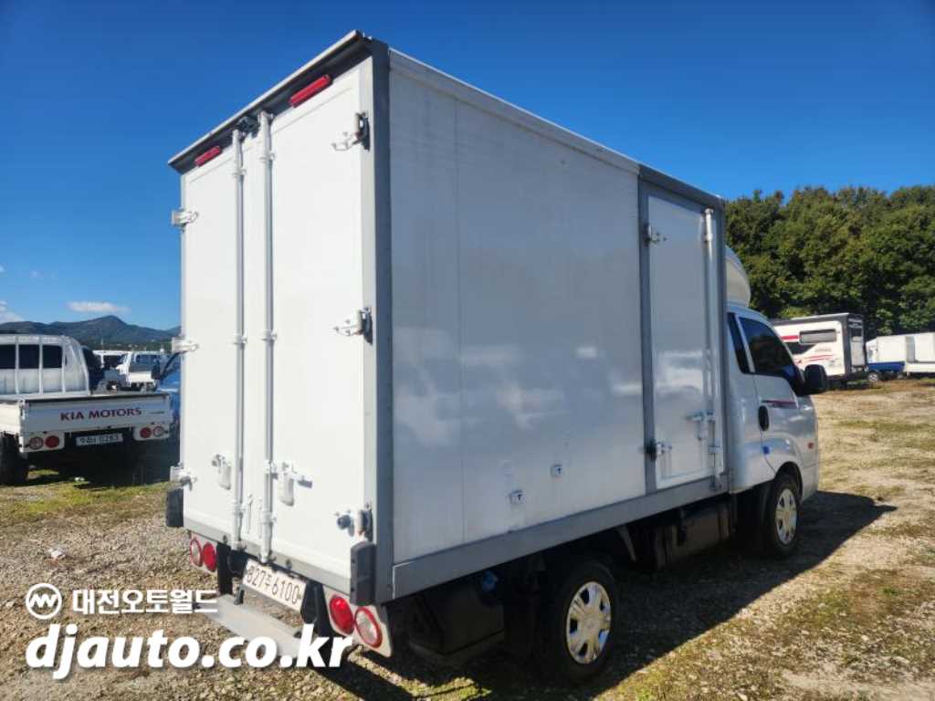 기아 봉고3 1톤 표준탑 4