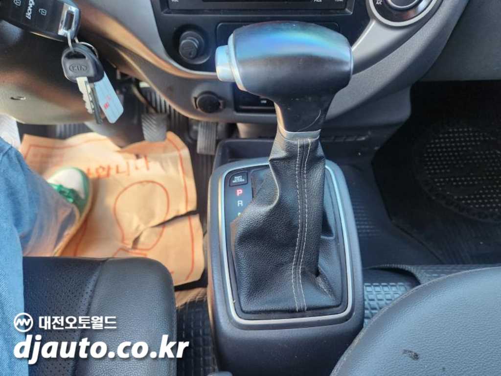 기아 봉고3 1톤 표준탑 8