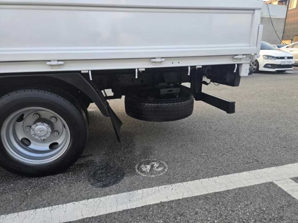 현대 이마이티 2.5톤 카고 9