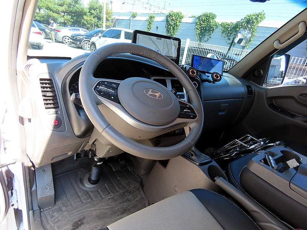 현대 포터2 1톤 저상탑 LPG 7