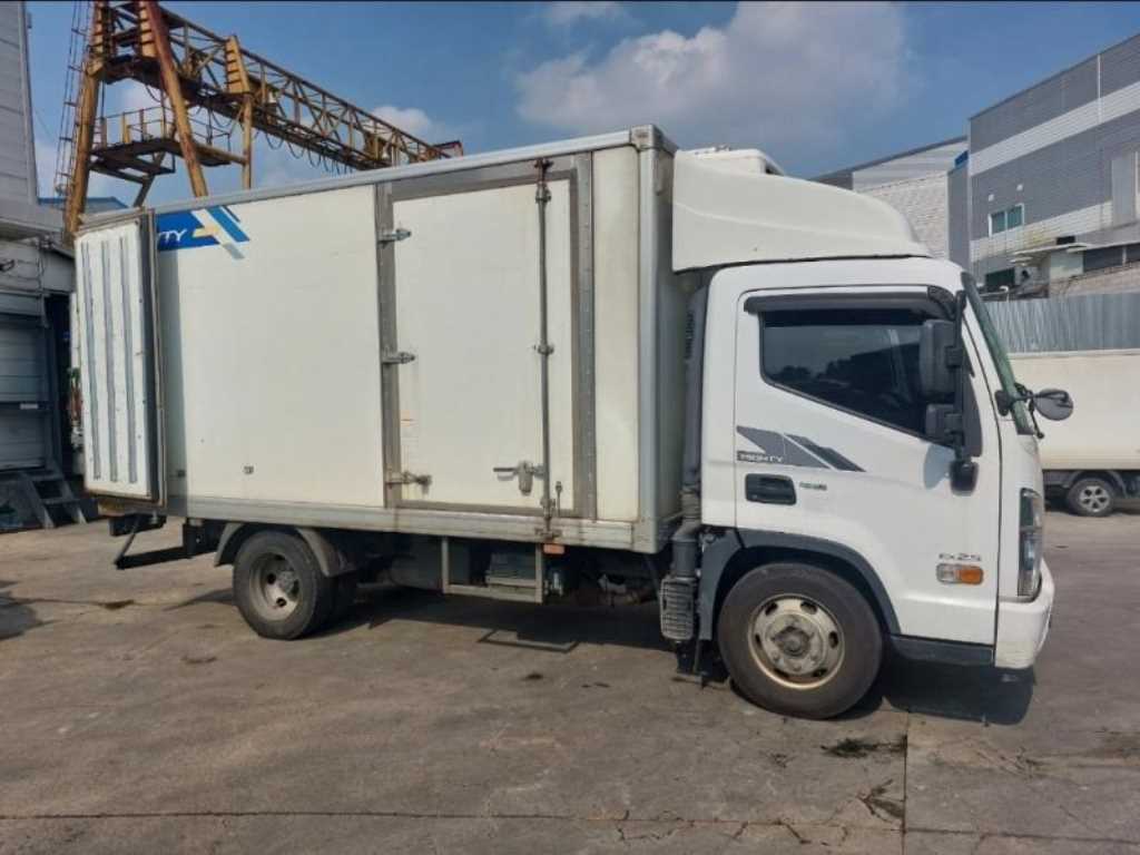 현대 올뉴마이티 2.5톤 냉장탑 15