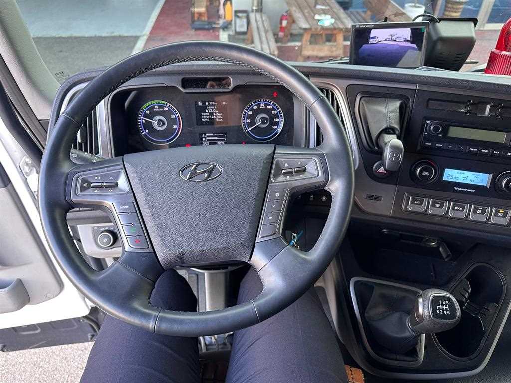 현대 파비스 단바리 카고 5.5톤 수동 12