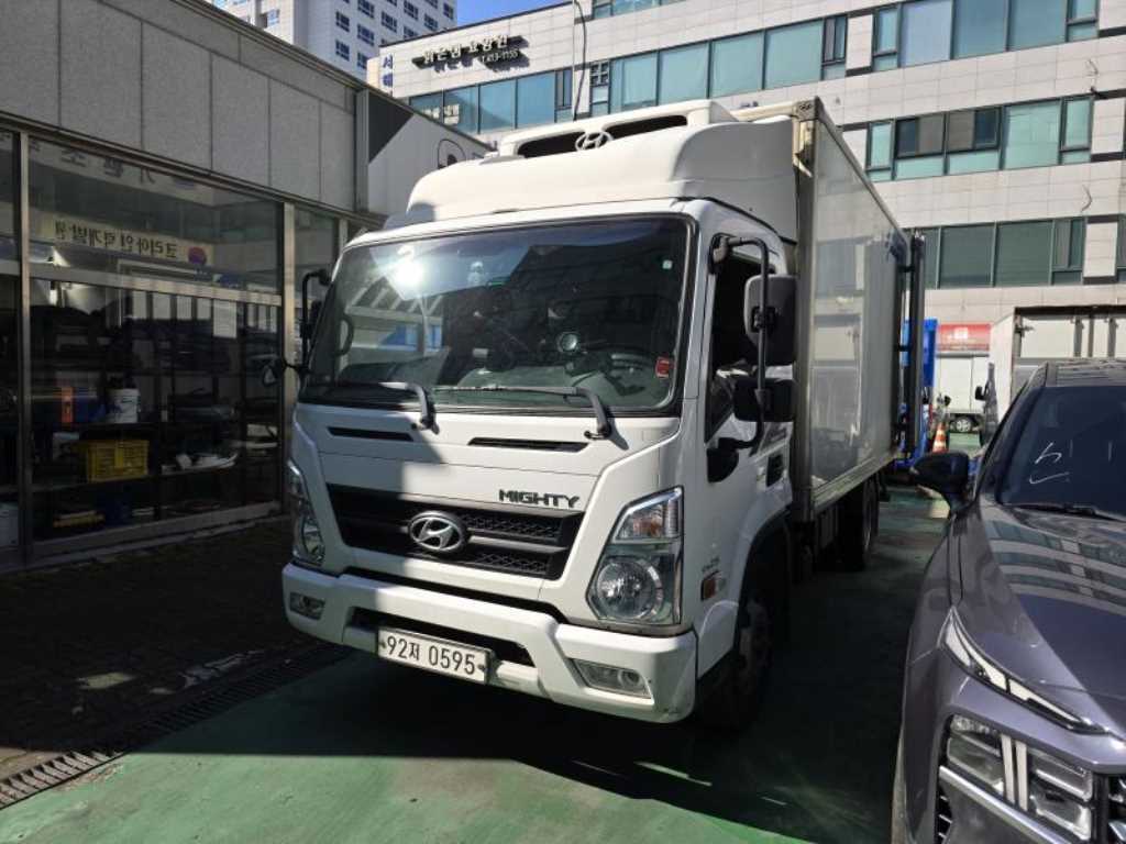 현대 올뉴마이티 2.5톤 냉장탑 1