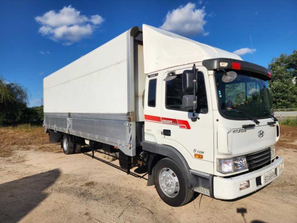 현대 메가트럭 윙바디 장축 3