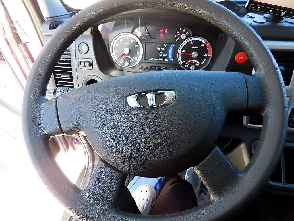 타타대우 더쎈 3.5톤 카고 7