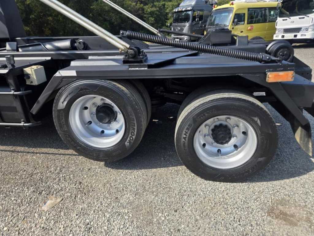 현대 메가트럭 암롤 4.5톤 수동 13