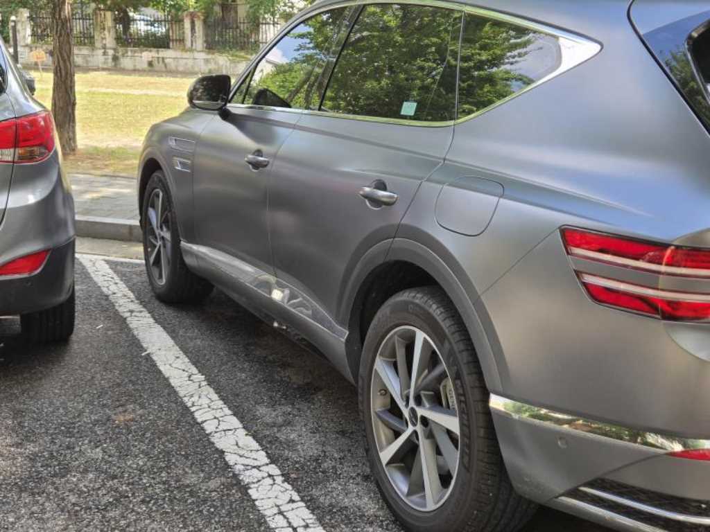 제네시스 GV80 가솔린 2.5T AWD 사진 2/10