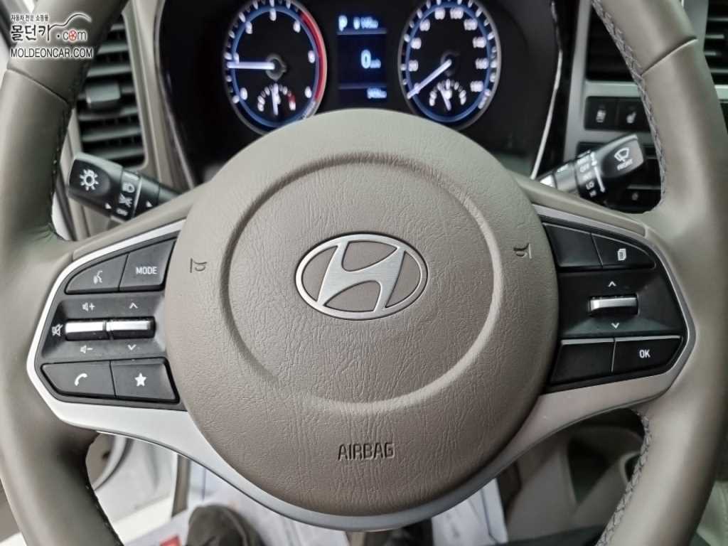 현대 포터2 1톤 윙바디 장축 LPG 9