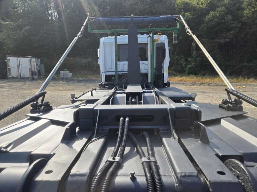 현대 메가트럭 암롤 4.5톤 수동 6