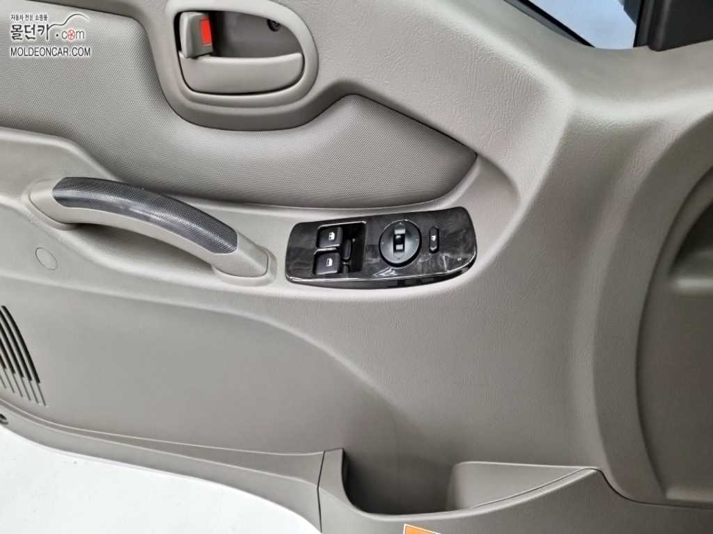 현대 포터2 1톤 윙바디 장축 LPG 14