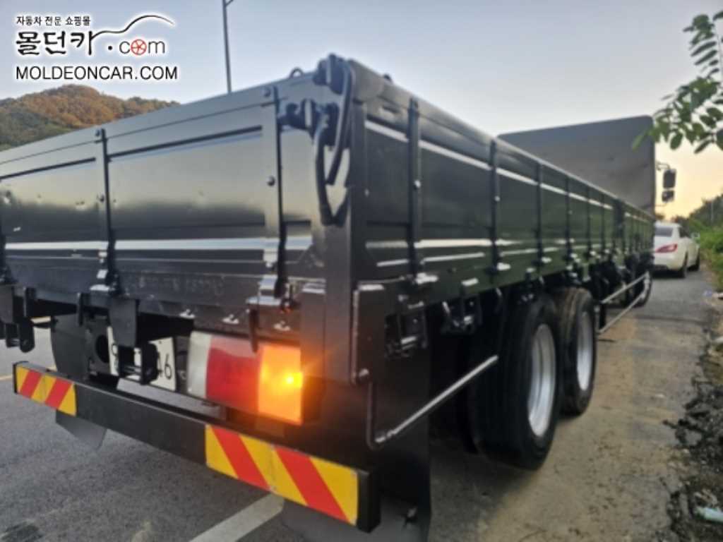 현대 메가트럭 카고 4.5톤 수동 10