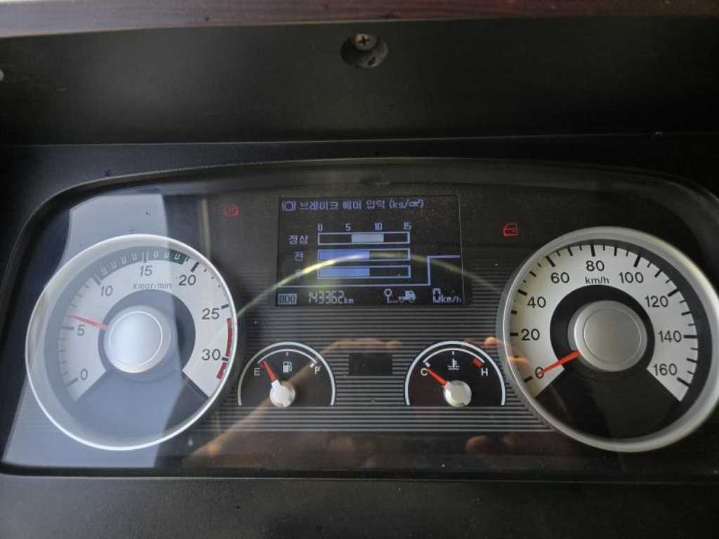 현대 메가트럭 암롤 4.5톤 수동 12