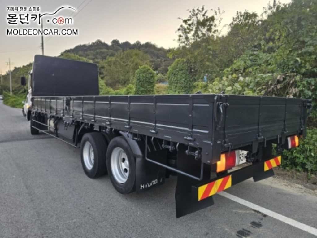 현대 메가트럭 카고 4.5톤 수동 1