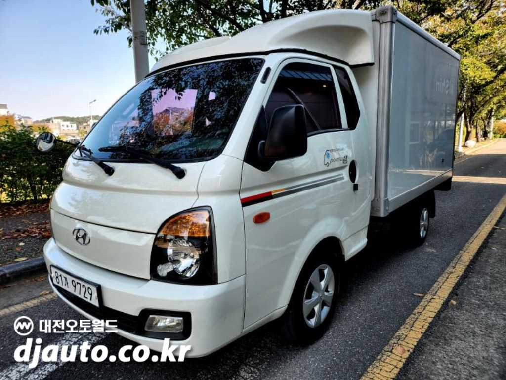 현대 포터2 1톤 냉동탑 트윈컴프