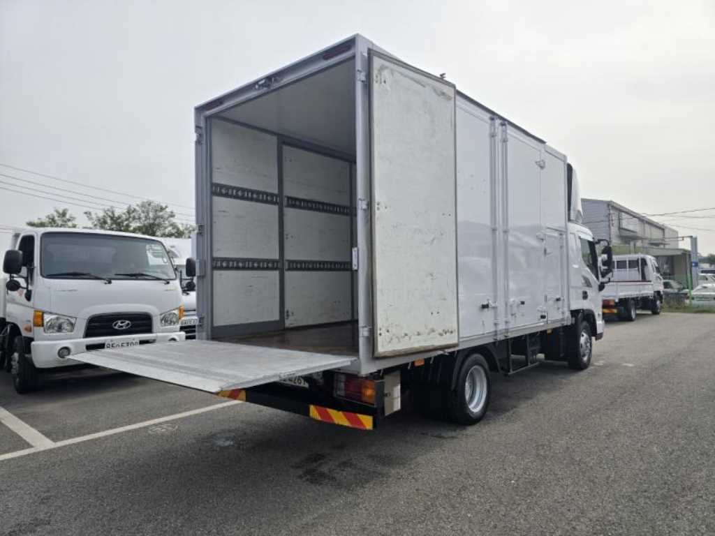 현대 올뉴마이티 2.5톤 익스하이탑 6