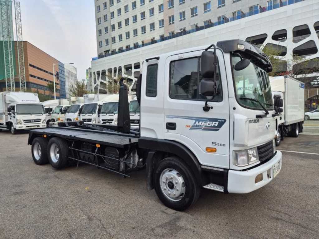 현대 메가트럭 암롤 5톤 수동