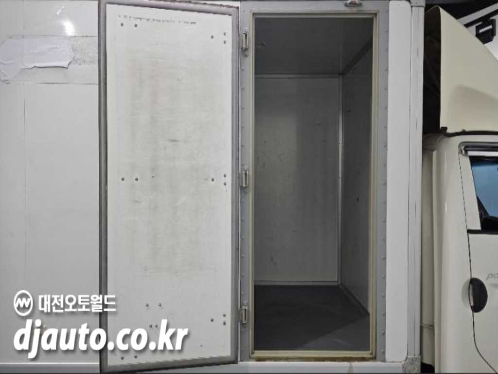 현대 포터2 1톤 표준탑 일반캡 장축 18