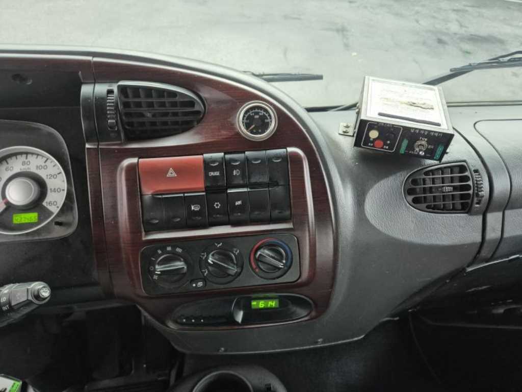 현대 메가트럭 암롤 5톤 수동 14