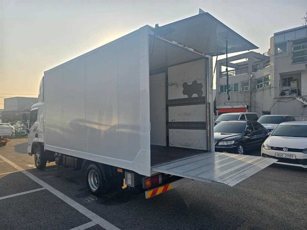 현대 올뉴마이티 2.5톤 익스하이탑 8