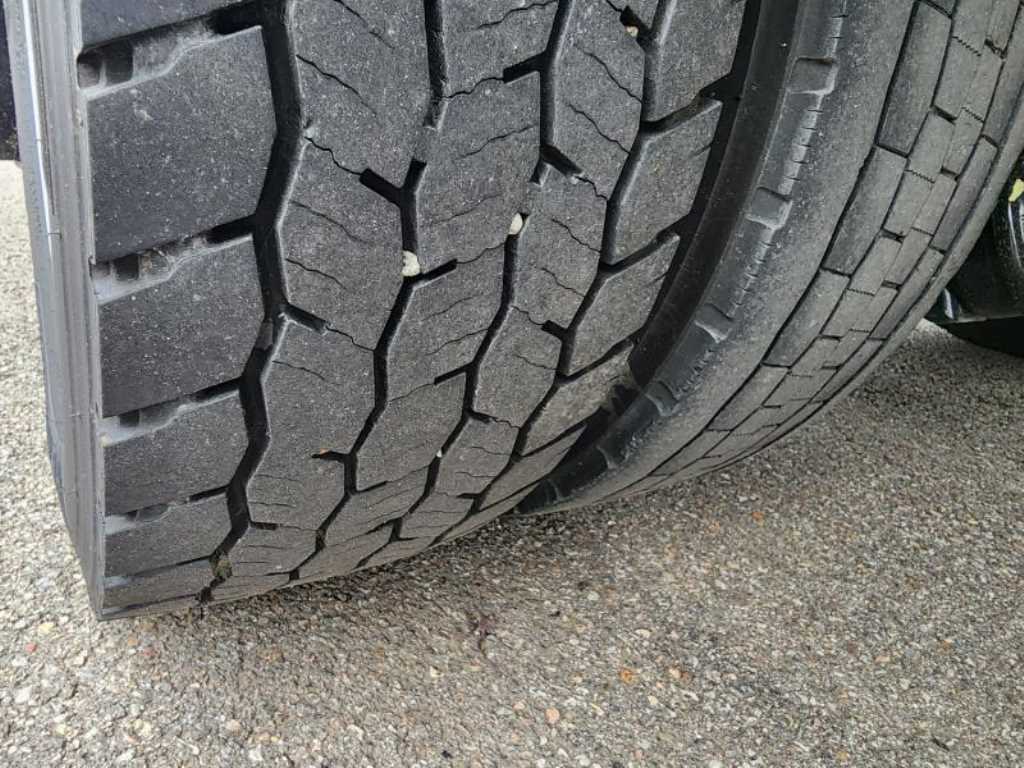 현대 메가트럭 냉동탑 4.5톤 수동 17