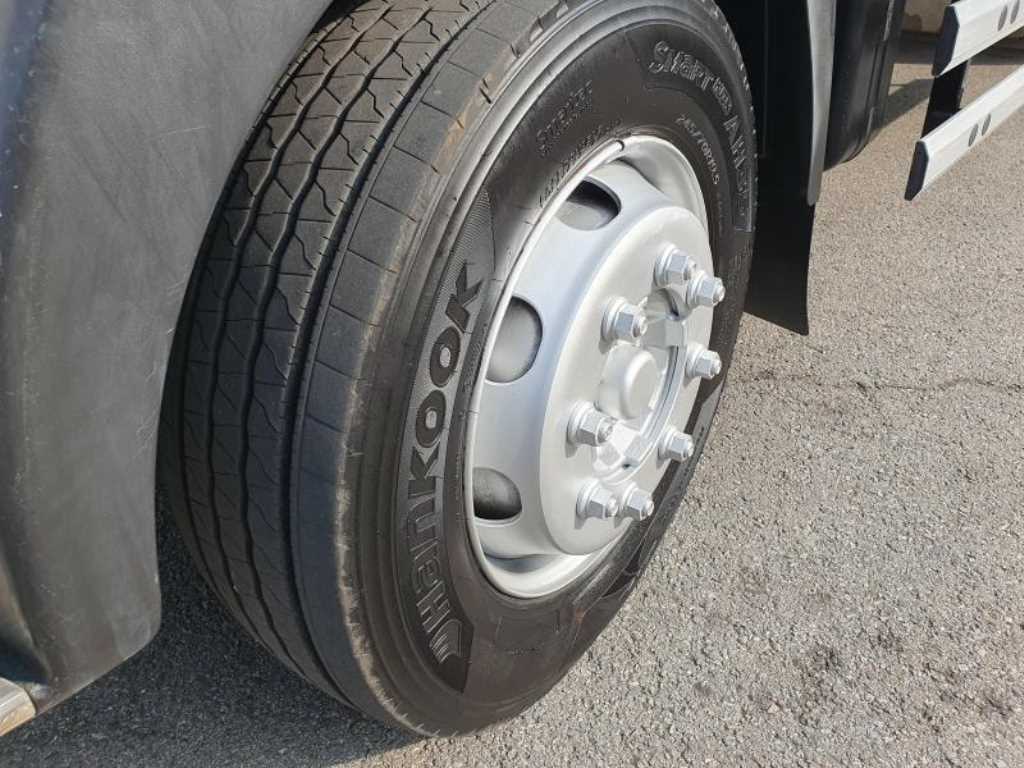 현대 메가트럭 단바리 카고 5톤 수동 10