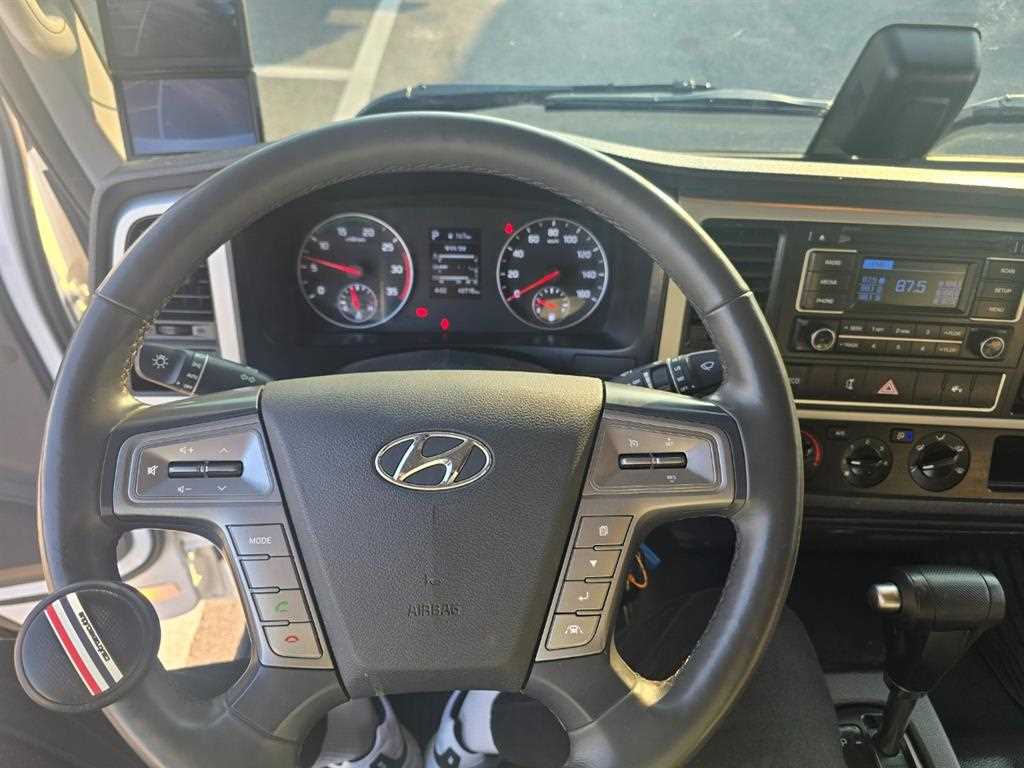 현대 올뉴마이티 2.5톤 익스하이탑 9