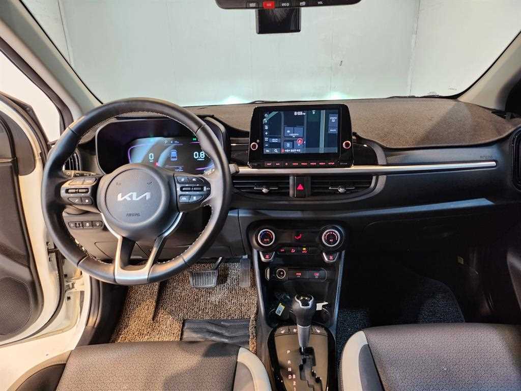Kia Morning 1.0 Gasoline Signature 9