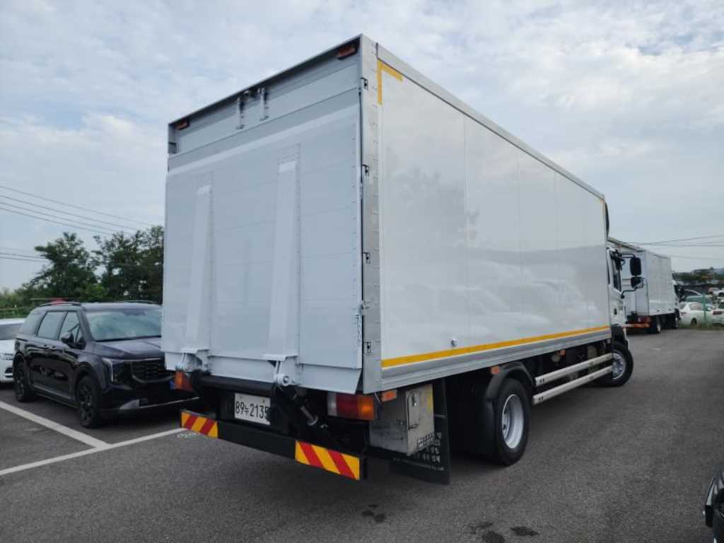 현대 메가트럭 표준탑 4.5톤 수동 3