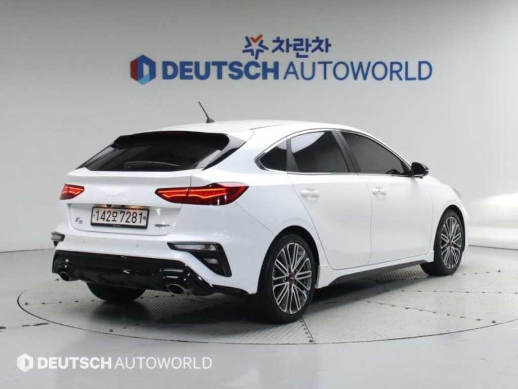 기아 K3 1.6 가솔린 터보 GT 5도어 시그니처 사진 2/20