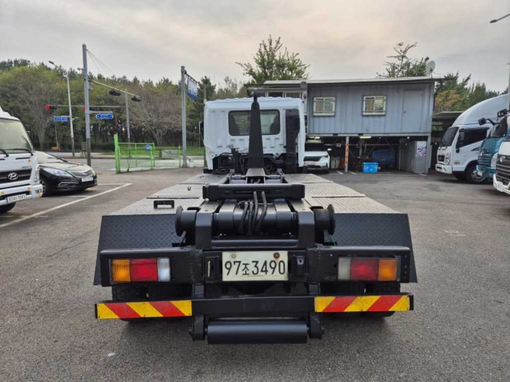 현대 메가트럭 암롤 5톤 수동 4